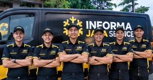 Ilustrasi tim teknisi Informa Jaya Service